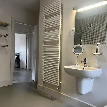 Blue Door Canal House Διαμέρισμα Γκάλγουεϊ